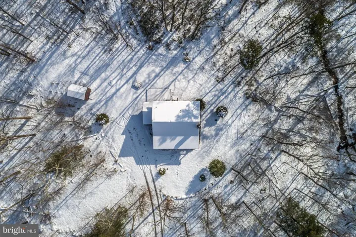 978 Spring Mountain Way, Fort Valley, Virginia 22652