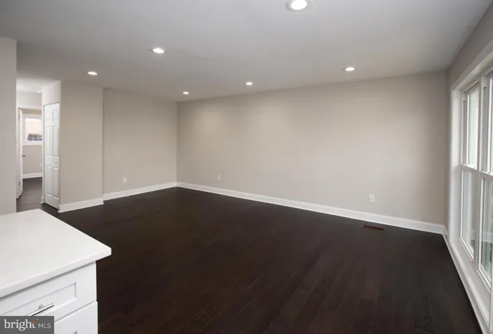 127 S Jordan St, Alexandria, Virginia 22304