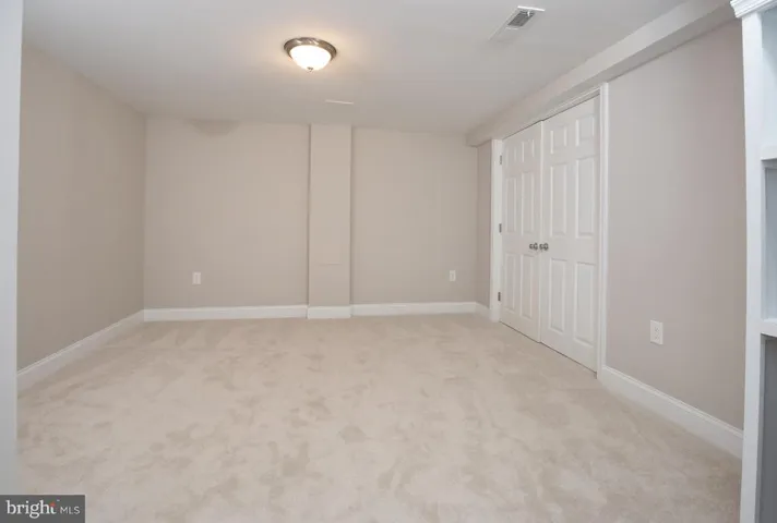 127 S Jordan St, Alexandria, Virginia 22304
