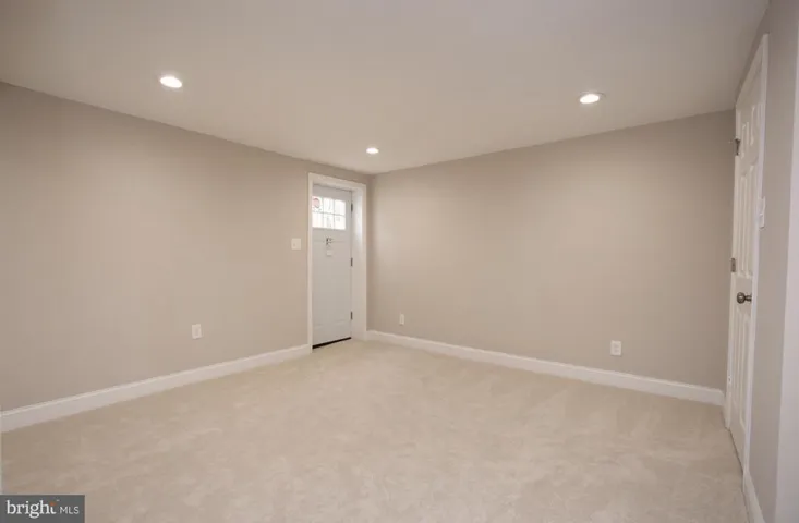 127 S Jordan St, Alexandria, Virginia 22304