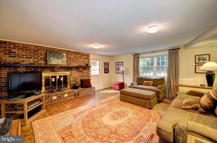 6720 Rosewood St, Annandale, Virginia 22003