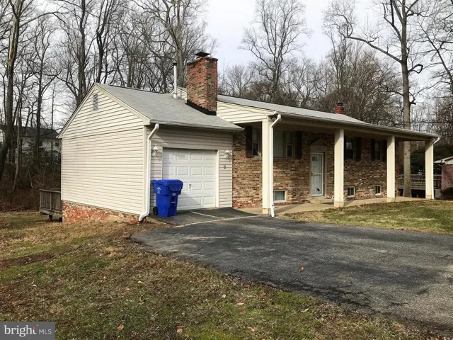 10463t Mark Dr, Waldorf, Maryland 20601