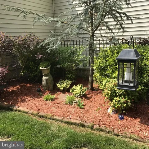 12942 Luca Station Way, Woodbridge, Virginia 22192