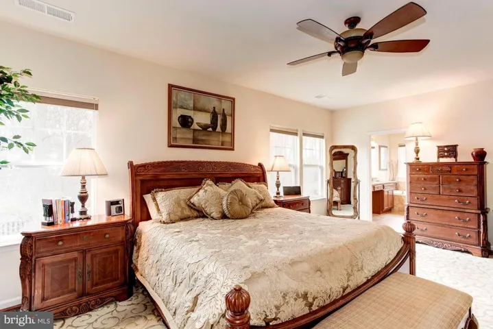 12942 Luca Station Way, Woodbridge, Virginia 22192