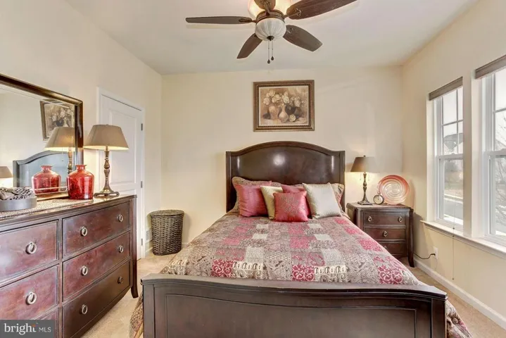 12942 Luca Station Way, Woodbridge, Virginia 22192