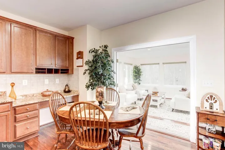 12942 Luca Station Way, Woodbridge, Virginia 22192