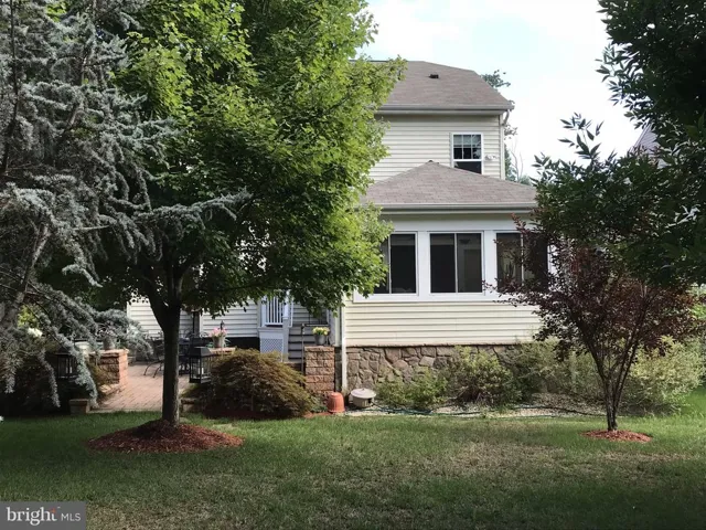12942 Luca Station Way, Woodbridge, Virginia 22192