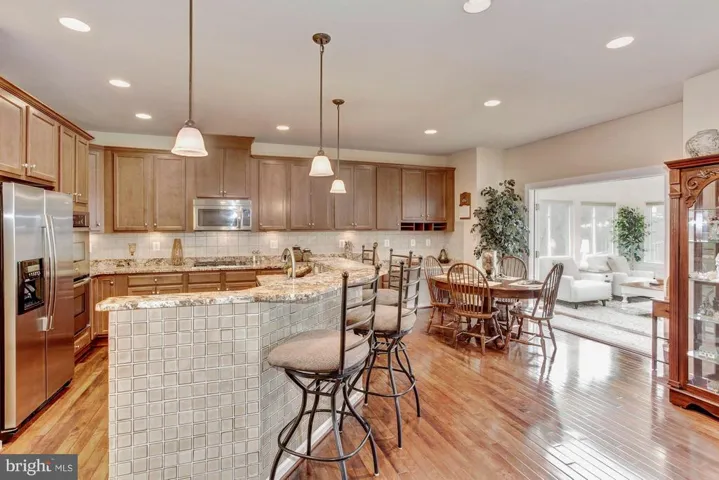 12942 Luca Station Way, Woodbridge, Virginia 22192
