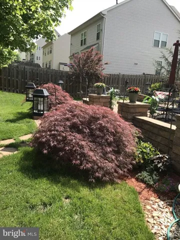 12942 Luca Station Way, Woodbridge, Virginia 22192