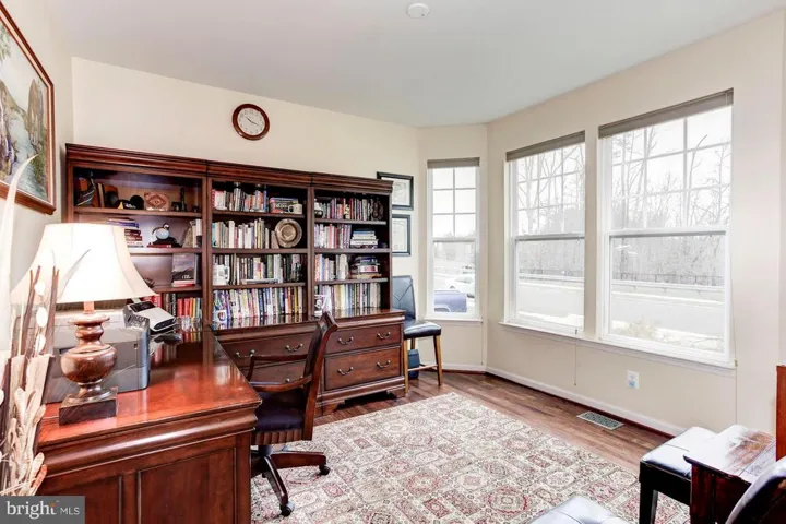12942 Luca Station Way, Woodbridge, Virginia 22192