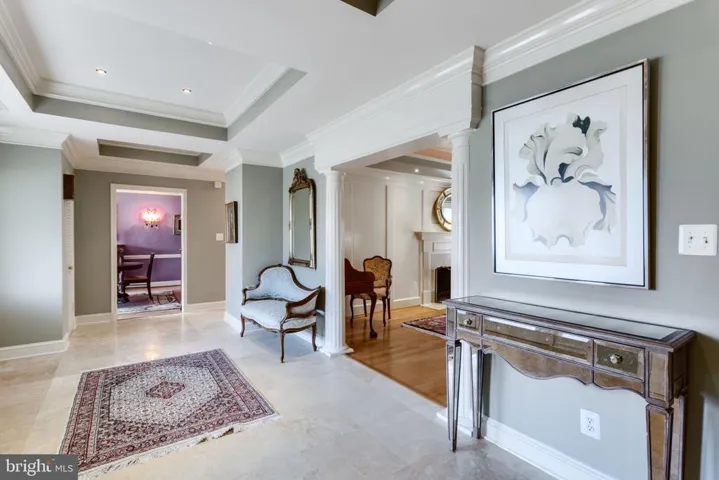 6309 Stoneham Ln, Mclean, Virginia 22101