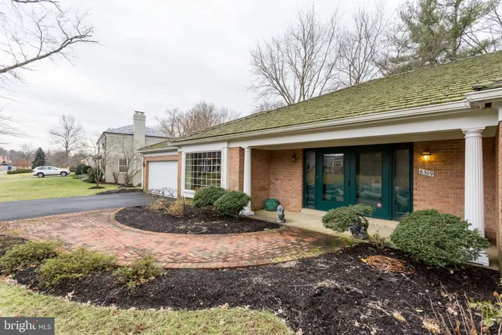 6309 Stoneham Ln, Mclean, Virginia 22101