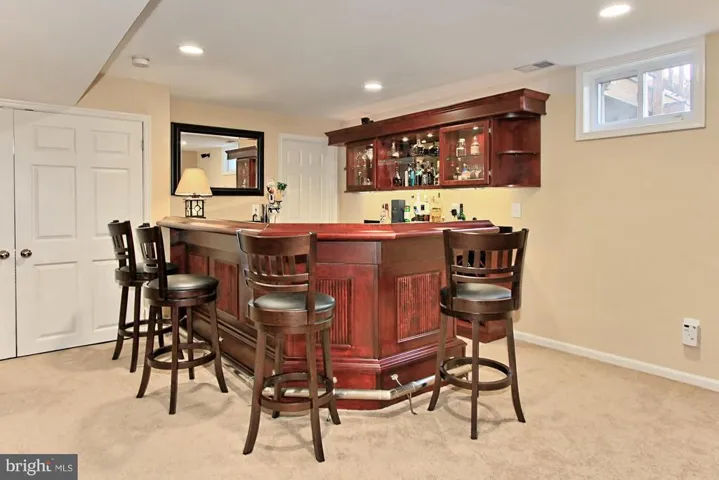 6200 Homespun Ln, Falls Church, Virginia 22044
