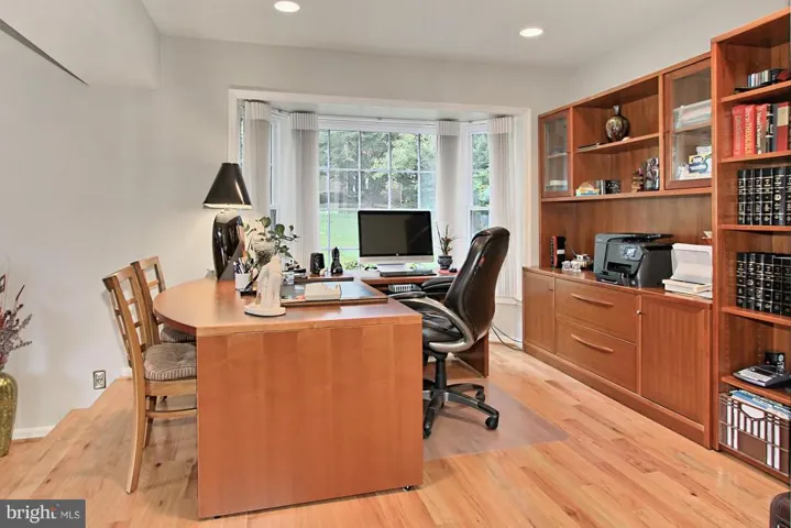 6200 Homespun Ln, Falls Church, Virginia 22044