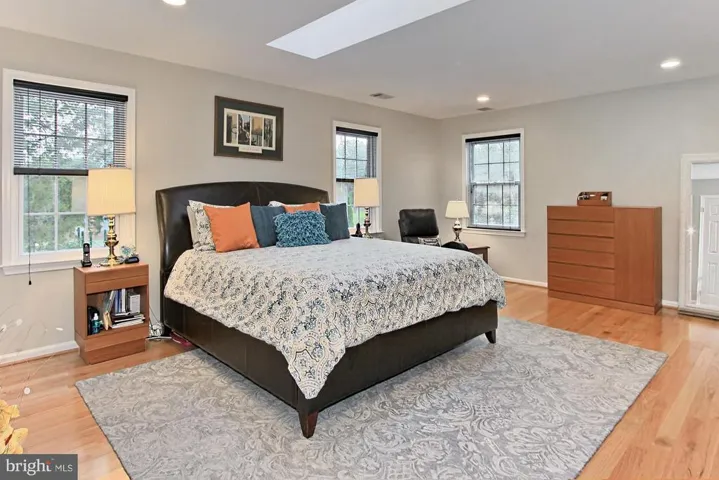 6200 Homespun Ln, Falls Church, Virginia 22044