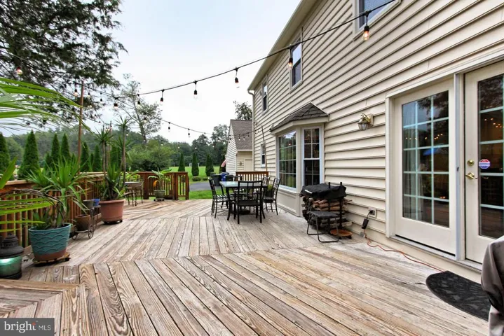 6200 Homespun Ln, Falls Church, Virginia 22044