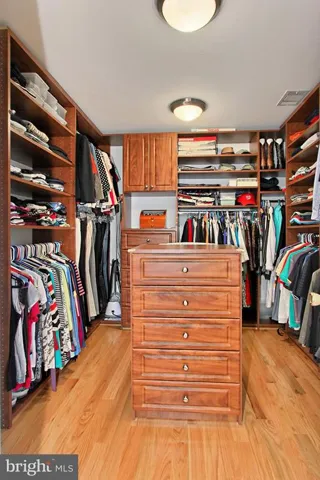 6200 Homespun Ln, Falls Church, Virginia 22044