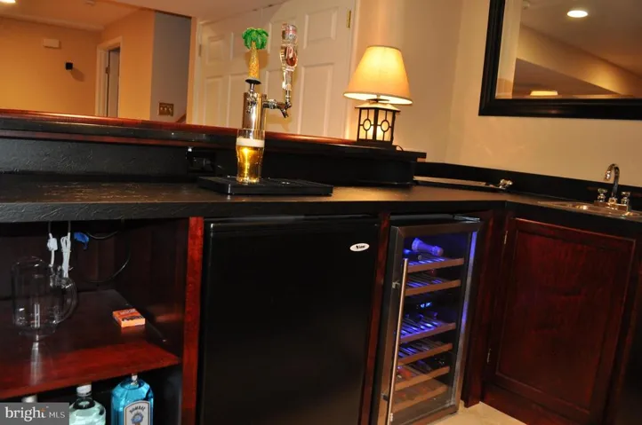 6200 Homespun Ln, Falls Church, Virginia 22044