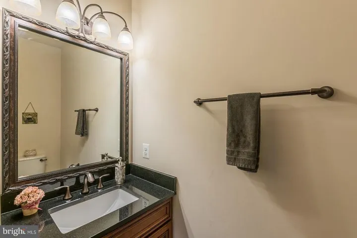 3145 Barbara Ln, Fairfax, Virginia 22031