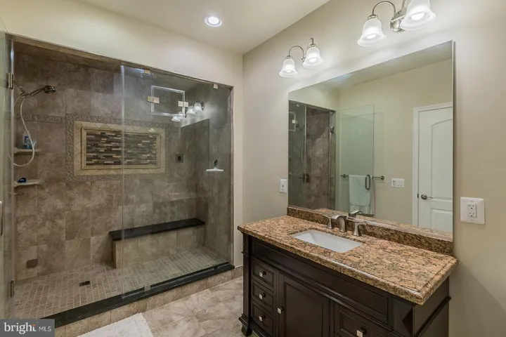3145 Barbara Ln, Fairfax, Virginia 22031