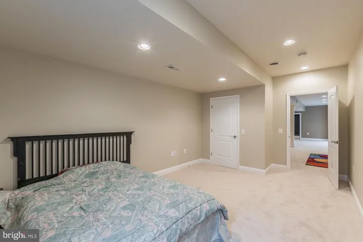 3145 Barbara Ln, Fairfax, Virginia 22031