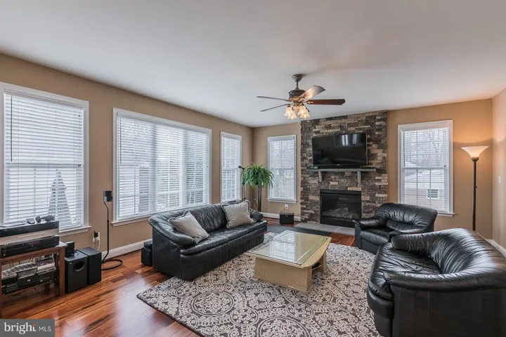 3145 Barbara Ln, Fairfax, Virginia 22031