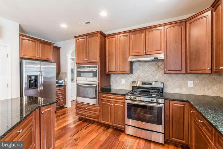 3145 Barbara Ln, Fairfax, Virginia 22031