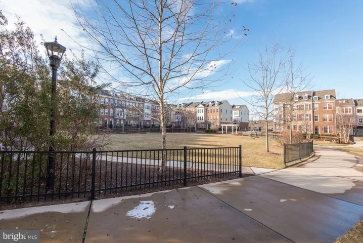 2979 Chesham St, Fairfax, Virginia 22031