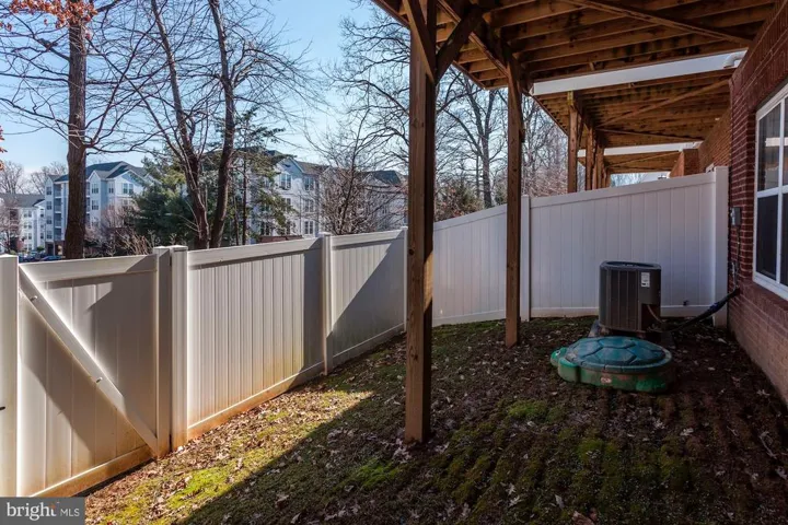 2979 Chesham St, Fairfax, Virginia 22031