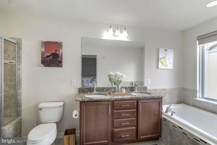 9423 Canonbury Sq, Fairfax, Virginia 22031
