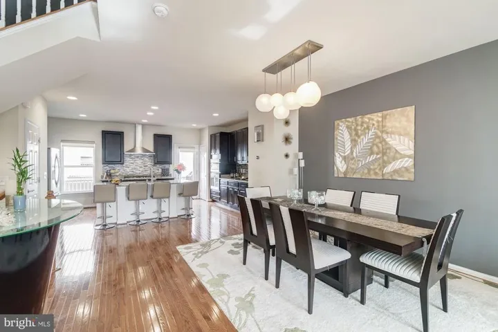 9423 Canonbury Sq, Fairfax, Virginia 22031