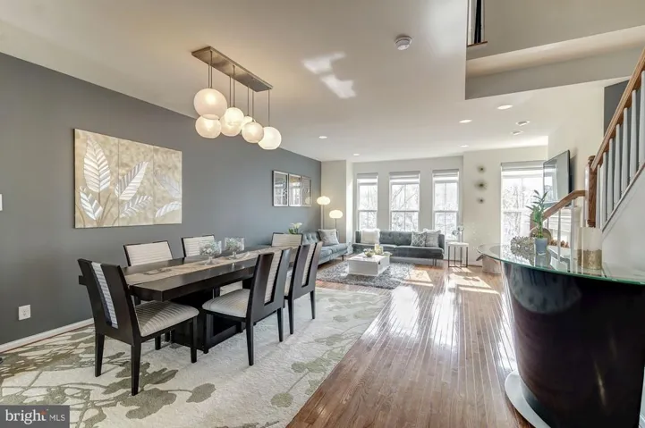 9423 Canonbury Sq, Fairfax, Virginia 22031