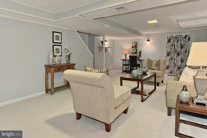 3237 Dye Dr, Falls Church, Virginia 22042