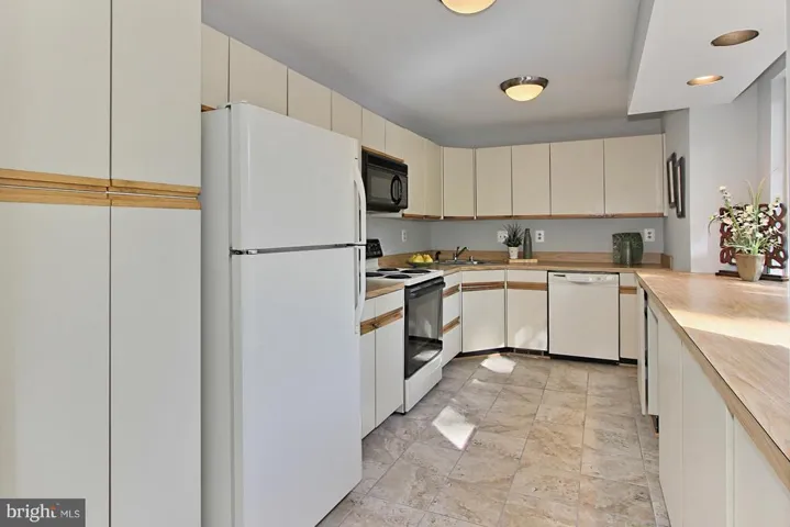 3237 Dye Dr, Falls Church, Virginia 22042