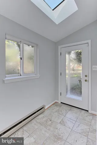 3237 Dye Dr, Falls Church, Virginia 22042
