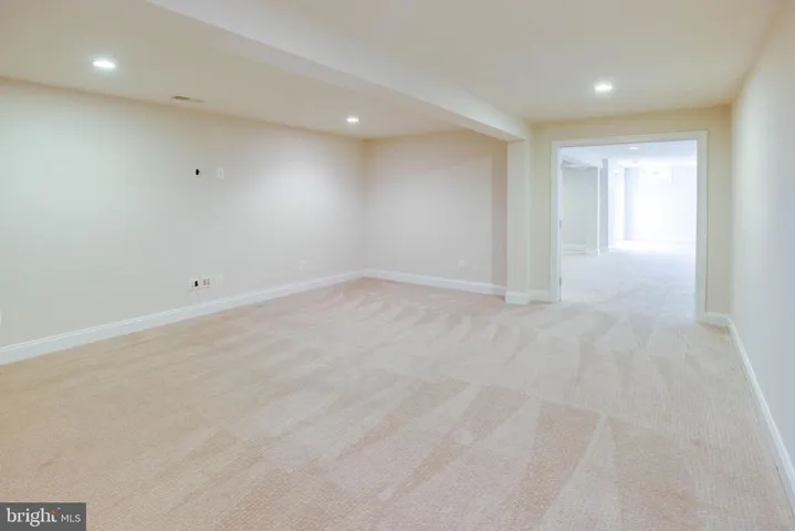 12872 Classic Springs Dr, Manassas, Virginia 20112