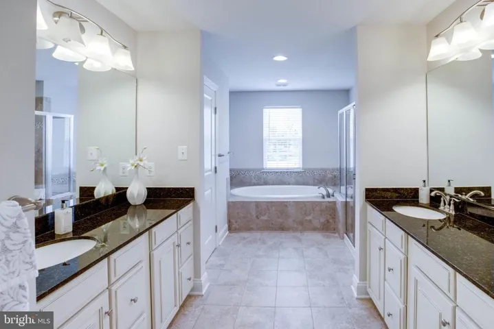 12872 Classic Springs Dr, Manassas, Virginia 20112