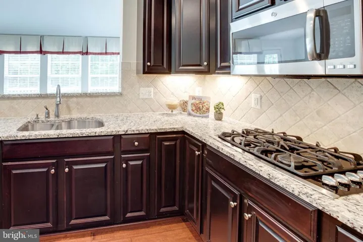 12872 Classic Springs Dr, Manassas, Virginia 20112