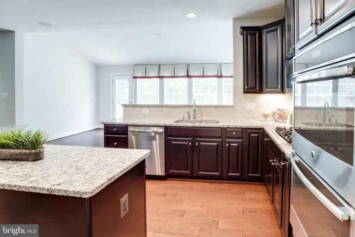 12872 Classic Springs Dr, Manassas, Virginia 20112