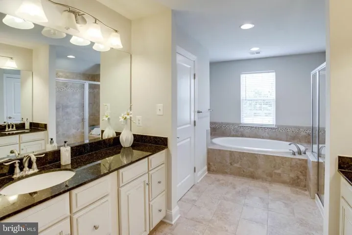 12872 Classic Springs Dr, Manassas, Virginia 20112