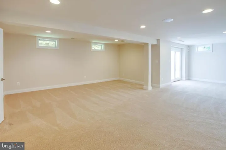 12872 Classic Springs Dr, Manassas, Virginia 20112