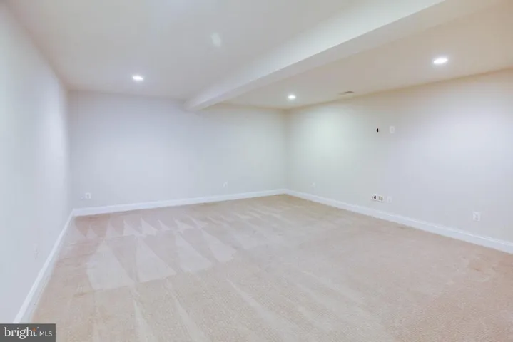 12872 Classic Springs Dr, Manassas, Virginia 20112
