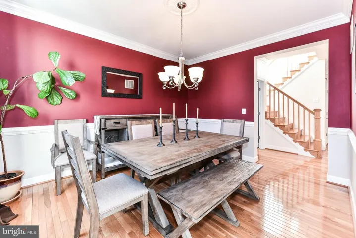 910 Desale St Sw, Vienna, Virginia 22180
