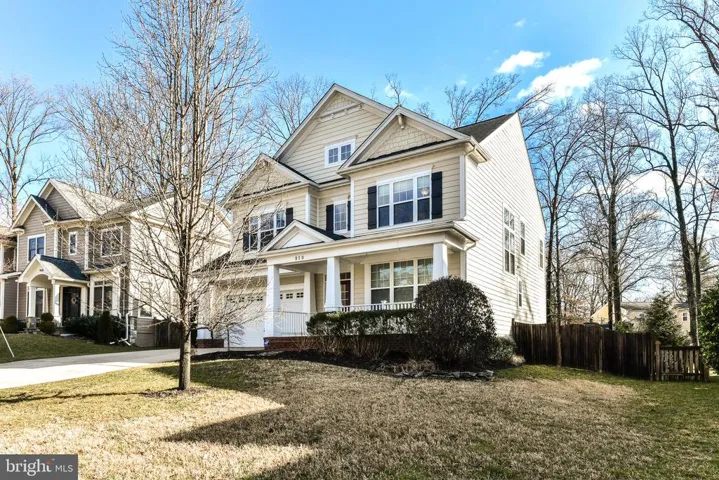 910 Desale St Sw, Vienna, Virginia 22180