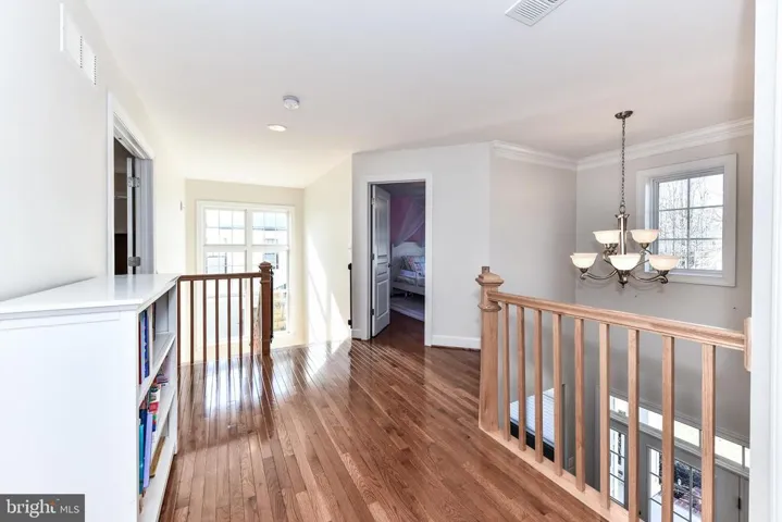 910 Desale St Sw, Vienna, Virginia 22180