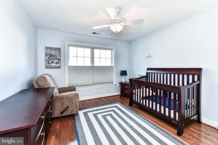 910 Desale St Sw, Vienna, Virginia 22180