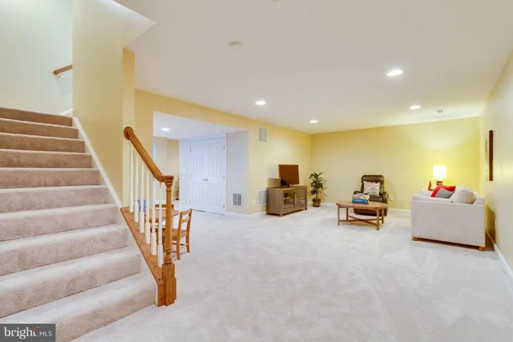 6333 River Downs Rd, Alexandria, Virginia 22312