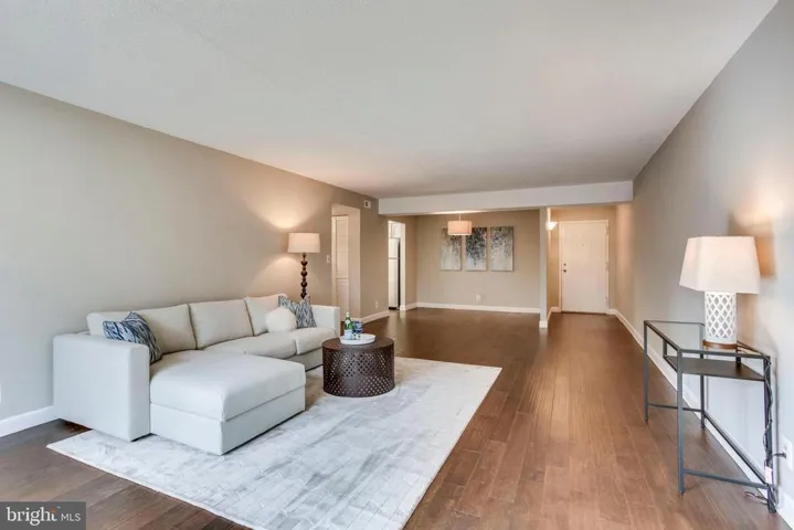7630 Provincial Dr #201, Mclean, Virginia 22102
