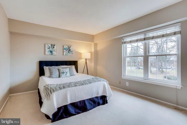 7630 Provincial Dr #201, Mclean, Virginia 22102