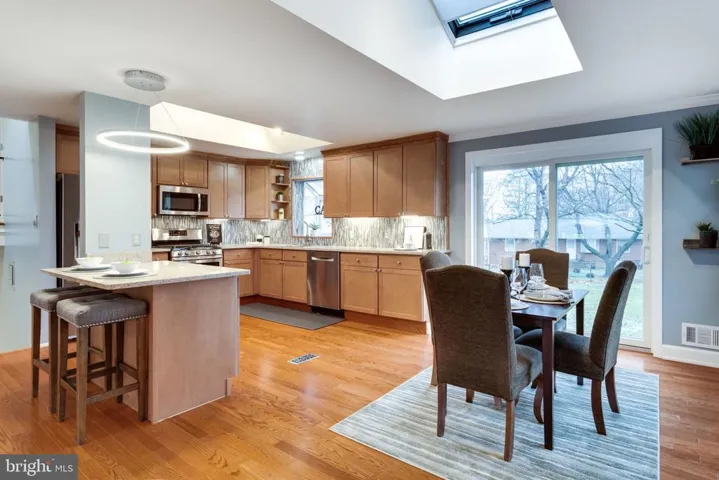 901 Banks Pl, Alexandria, Virginia 22312
